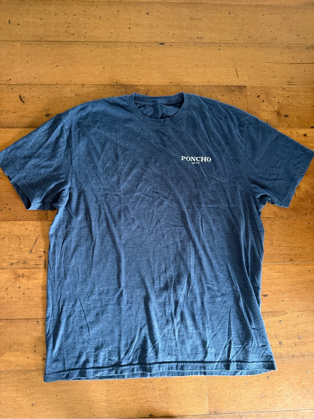 Poncho Men's Short Sleeve Crew Neck T-Shirt in Navy